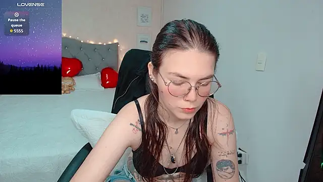 Snapshot of lexalove_doll chatting on February 27, 2026, 3:40 am lexalove doll online show from February 27, 2026, 3:40 am