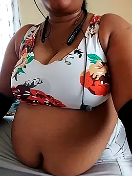 Snapshot of Palkova12 chatting on March 3, 2026, 10:22 am Palkova12 online show from March 3, 2026, 10:22 am