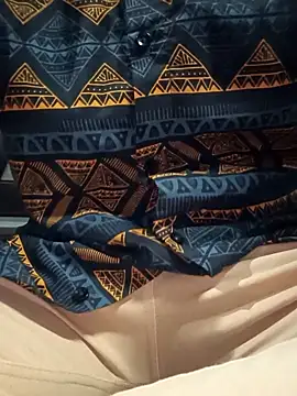 teena-11 online show from December 17, 2025, 1:21 am