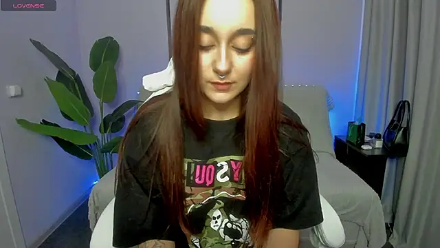 Melly Kiss online show from January 12, 2026, 7:15 am