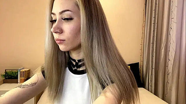 Snapshot of sun_under_skyy chatting on January 10, 2026, 8:53 am sun under skyy online show from January 10, 2026, 8:53 am