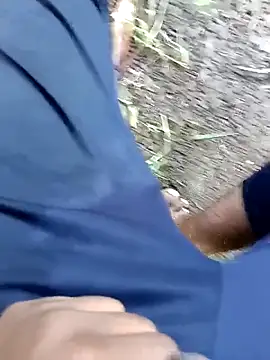 Snapshot of loki-king-143 chatting on February 19, 2026, 2:41 am loki-king-143 online show from February 19, 2026, 2:41 am