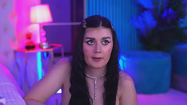 Snapshot of LexaRhodes chatting on January 7, 2026, 3:28 pm LexaRhodes online show from January 7, 2026, 3:28 pm