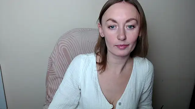 LiaSeass  online show from February 20, 2026, 1:46 pm