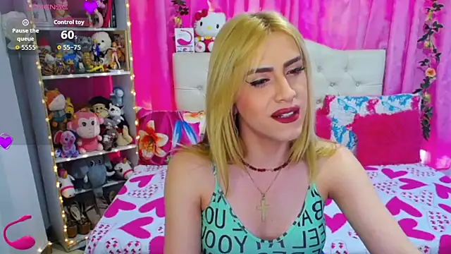 Snapshot of golden_girl01 chatting on September 23, 2025, 4:58 pm golden girl01 online show from September 23, 2025, 4:58 pm