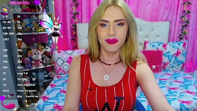 Snapshot of golden_girl01 chatting on October 7, 2025, 7:48 pm golden girl01 online show from October 7, 2025, 7:48 pm