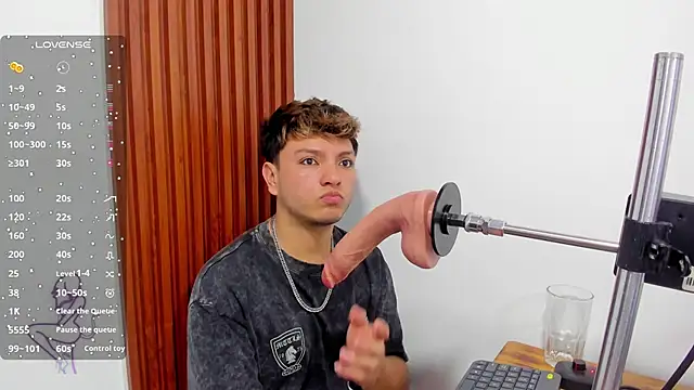 thiago duval online show from January 12, 2026, 7:31 pm