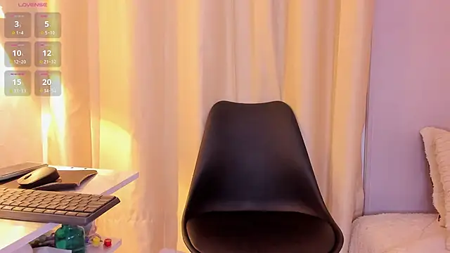 Sisi fun online show from March 27, 2026, 7:04 pm