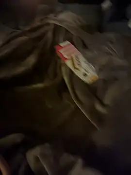 Snapshot of lulu0133 chatting on January 15, 2026, 10:35 pm lulu0133 online show from January 15, 2026, 10:35 pm