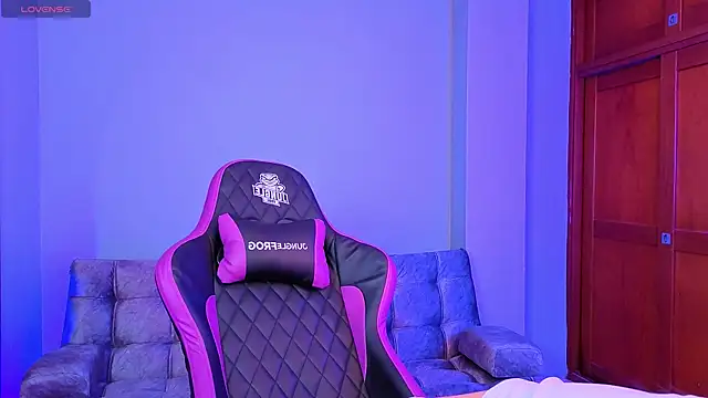 Snapshot of melanimorgan1 chatting on January 10, 2026, 4:52 am melanimorgan1 online show from January 10, 2026, 4:52 am