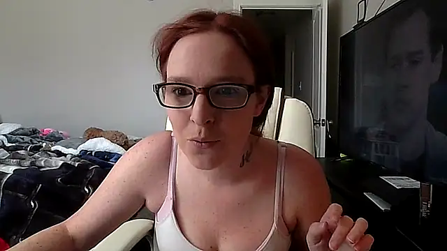 Snapshot of redremmi chatting on February 27, 2026, 5:24 pm redremmi online show from February 27, 2026, 5:24 pm