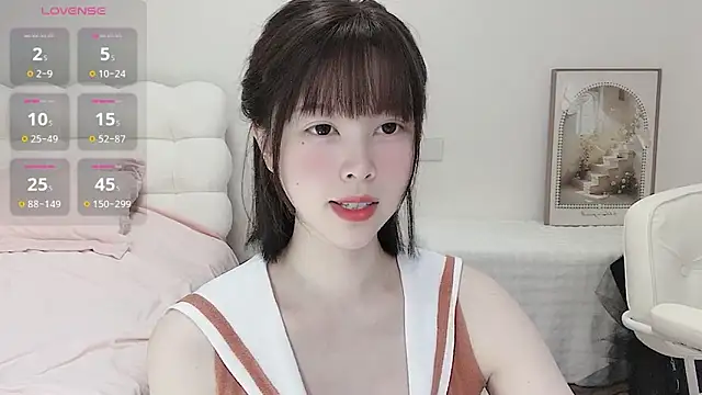 Anna-2005 online show from May 25, 2026, 5:18 am