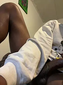 Thirdleg109 online show from April 17, 2026, 9:56 am