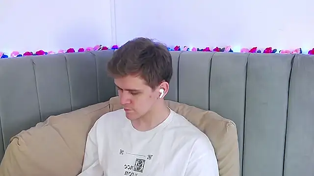 NickJohnas online show from February 21, 2026, 3:41 am