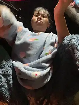 Nika-be online show from April 2, 2026, 11:00 pm