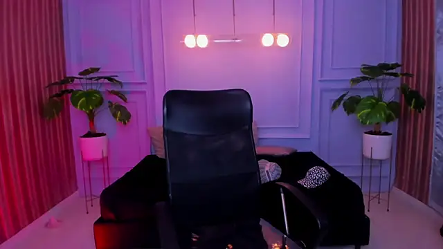 Snapshot of arcangel_harris chatting on February 15, 2026, 12:26 pm arcangel harris online show from February 15, 2026, 12:26 pm