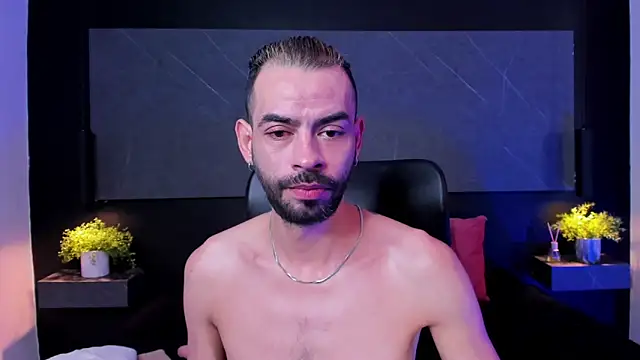 Snapshot of arcangel_harris chatting on February 4, 2026, 1:06 pm arcangel harris online show from February 4, 2026, 1:06 pm