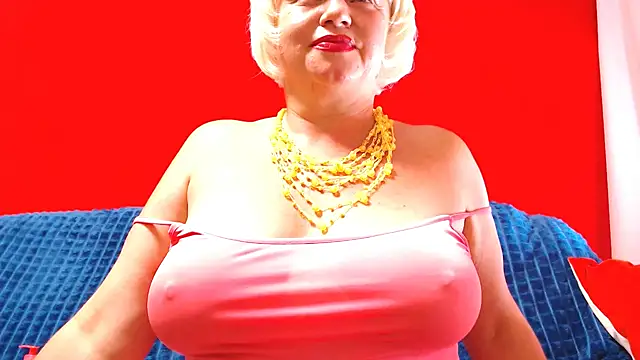 NaughtyMILF4UX online show from July 25, 2026, 3:25 am