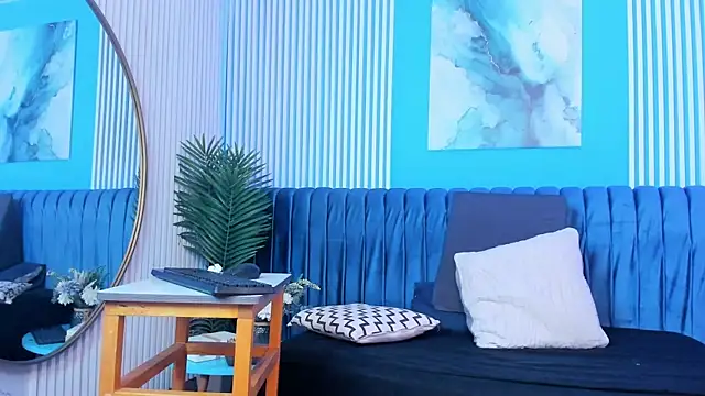 dahianeconnor online show from March 2, 2026, 11:50 am