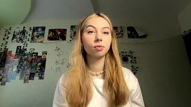 JanelBray online show from December 17, 2025, 11:15 am