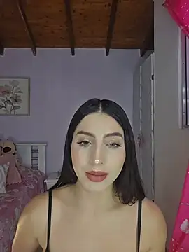 Snapshot of Esmeralda_Rossi chatting on February 25, 2026, 9:03 pm Esmeralda Rossi online show from February 25, 2026, 9:03 pm