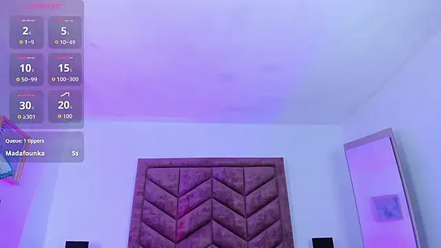 Snapshot of Scarlett__Noir chatting on February 22, 2026, 12:46 am Scarlett Noir online show from February 22, 2026, 12:46 am