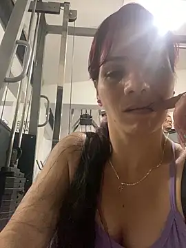 Snapshot of Scarlett__Noir chatting on February 4, 2026, 12:16 am Scarlett Noir online show from February 4, 2026, 12:16 am