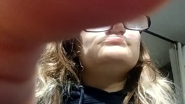 Snapshot of Justis88 chatting on December 20, 2025, 8:06 am Justis88 online show from December 20, 2025, 8:06 am