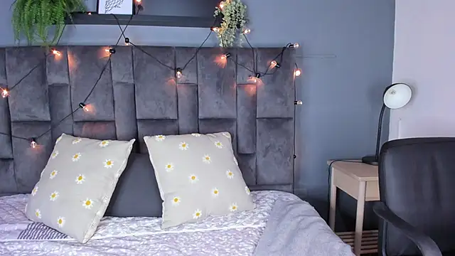 Snapshot of Miia_Anderson chatting on January 14, 2026, 9:18 pm Miia Anderson online show from January 14, 2026, 9:18 pm