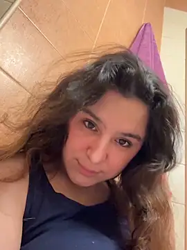 luisa evans online show from December 22, 2025, 10:32 pm