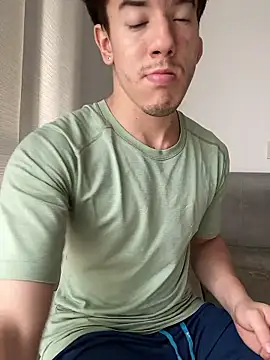 Snapshot of maxxcooper1 chatting on January 15, 2026, 4:10 pm maxxcooper1 online show from January 15, 2026, 4:10 pm