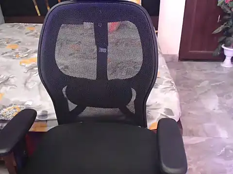 hey-pinky online show from February 1, 2026, 5:06 am