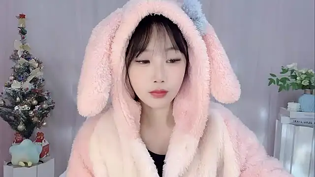 Snapshot of Pinkgirl520 chatting on February 2, 2026, 2:10 am Pinkgirl520 online show from February 2, 2026, 2:10 am