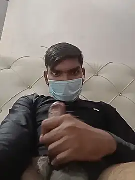 Snapshot of shurti51278 chatting on March 2, 2026, 7:15 am shurti51278 online show from March 2, 2026, 7:15 am