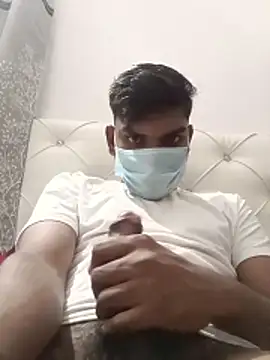 Snapshot of shurti51278 chatting on February 6, 2026, 5:53 pm shurti51278 online show from February 6, 2026, 5:53 pm