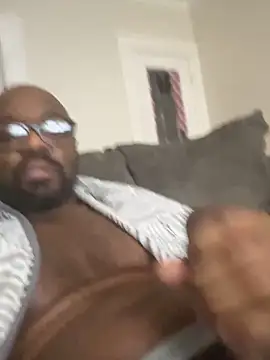 Snapshot of MrUnintentional chatting on February 9, 2026, 4:16 pm MrUnintentional online show from February 9, 2026, 4:16 pm