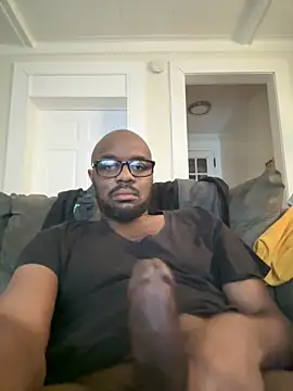 Snapshot of MrUnintentional chatting on March 2, 2026, 2:46 pm MrUnintentional online show from March 2, 2026, 2:46 pm