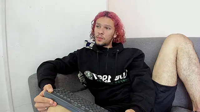 TAYSON SCOTT online show from January 15, 2026, 1:14 pm