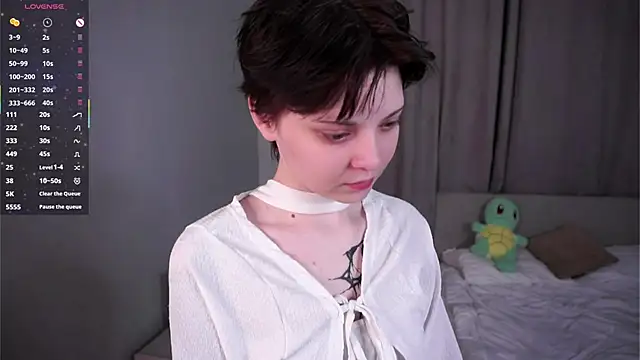 SharylOrbin online show from February 5, 2026, 9:10 pm