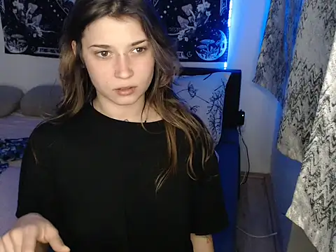 AlienforTwenty online show from January 13, 2026, 11:41 pm