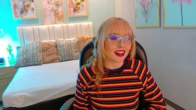 Snapshot of danielamilles chatting on March 14, 2026, 5:24 am danielamilles online show from March 14, 2026, 5:24 am
