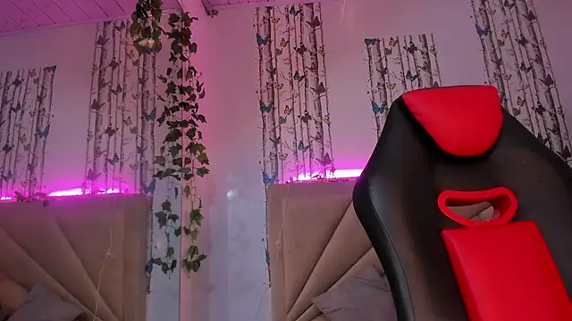 valeria dark  online show from March 10, 2026, 8:46 pm