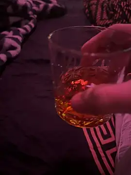 germanydreams25 online show from January 18, 2026, 10:46 pm