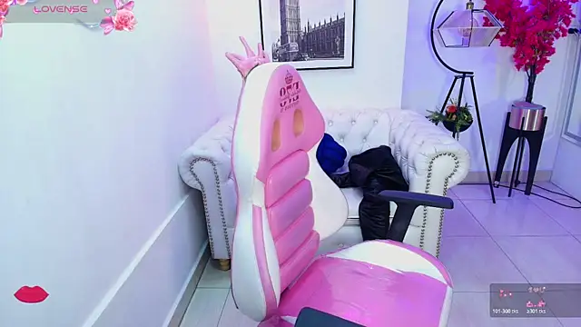 Snapshot of Carolina_cherry chatting on March 2, 2026, 12:12 pm Carolina cherry online show from March 2, 2026, 12:12 pm