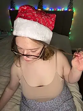 Snapshot of MelisaDreams chatting on December 16, 2025, 2:10 pm MelisaDreams online show from December 16, 2025, 2:10 pm