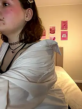 Snapshot of MelisaDreams chatting on January 6, 2026, 4:00 pm MelisaDreams online show from January 6, 2026, 4:00 pm