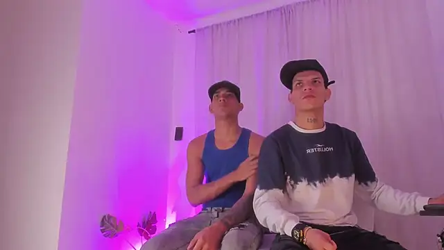 Snapshot of kings_of_heavens_ chatting on January 14, 2026, 1:42 am kings of heavens online show from January 14, 2026, 1:42 am