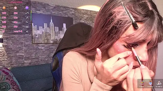 Snapshot of kaivg chatting on January 14, 2026, 7:39 pm kaivg online show from January 14, 2026, 7:39 pm