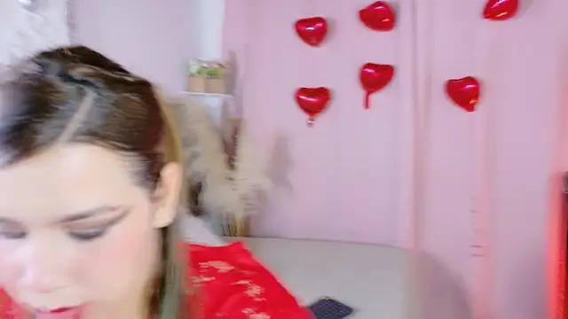 NanyMatrioska online show from February 14, 2026, 7:25 pm