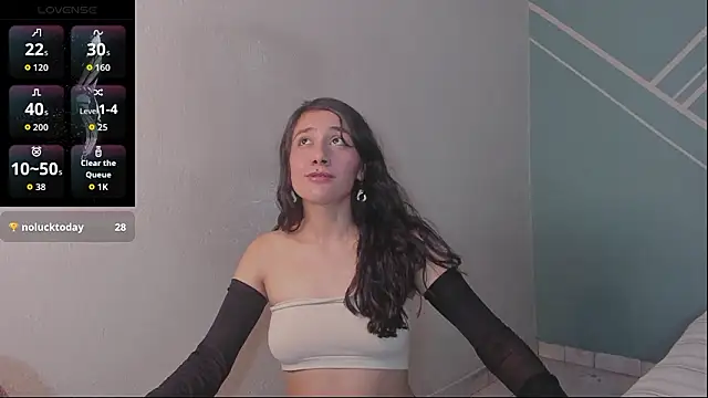 Snapshot of Lucy-Bluesea chatting on January 14, 2026, 8:56 pm Lucy-Bluesea online show from January 14, 2026, 8:56 pm